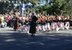 parelasi irakleio.jpg